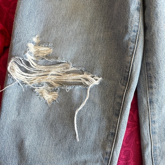 Citizens of Humanity Dylan Rolled Crop Jeans
Misfit, 25 - Picture 7 of 7